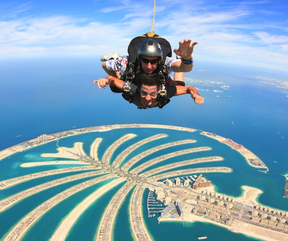 skydiving-at-palm-jumeirah