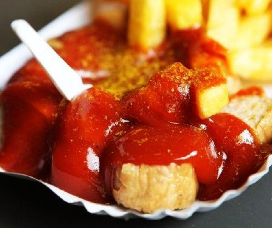 mouthwatering-currywurst-plate